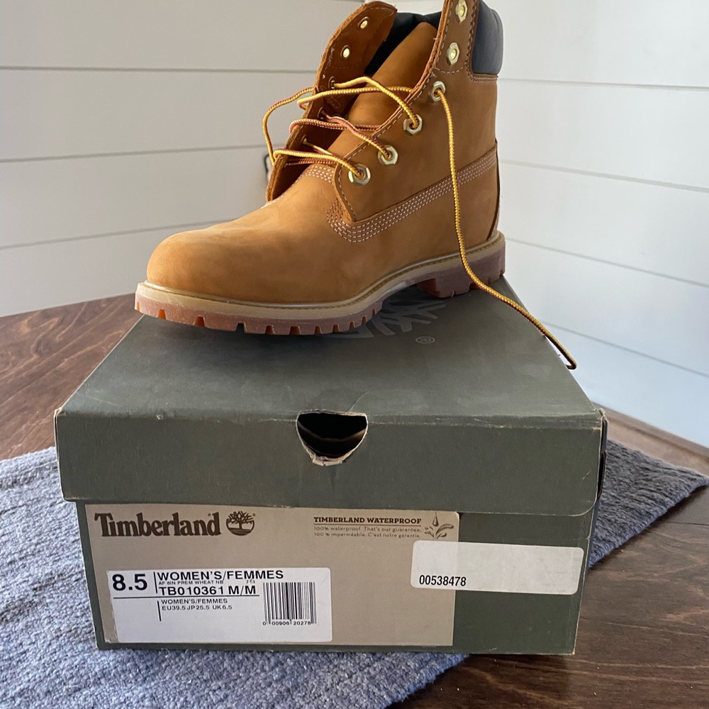 Brand New Women Timberland Boots